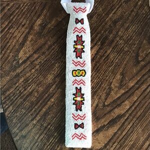 NATIVE AMERICAN Beaded Western Southwestern Summer Festival Bolo Tie